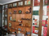 烟酒展柜4